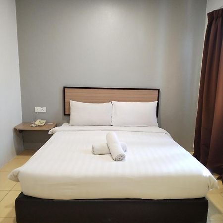 Maple Boutique Hotel Kota Bharu Esterno foto
