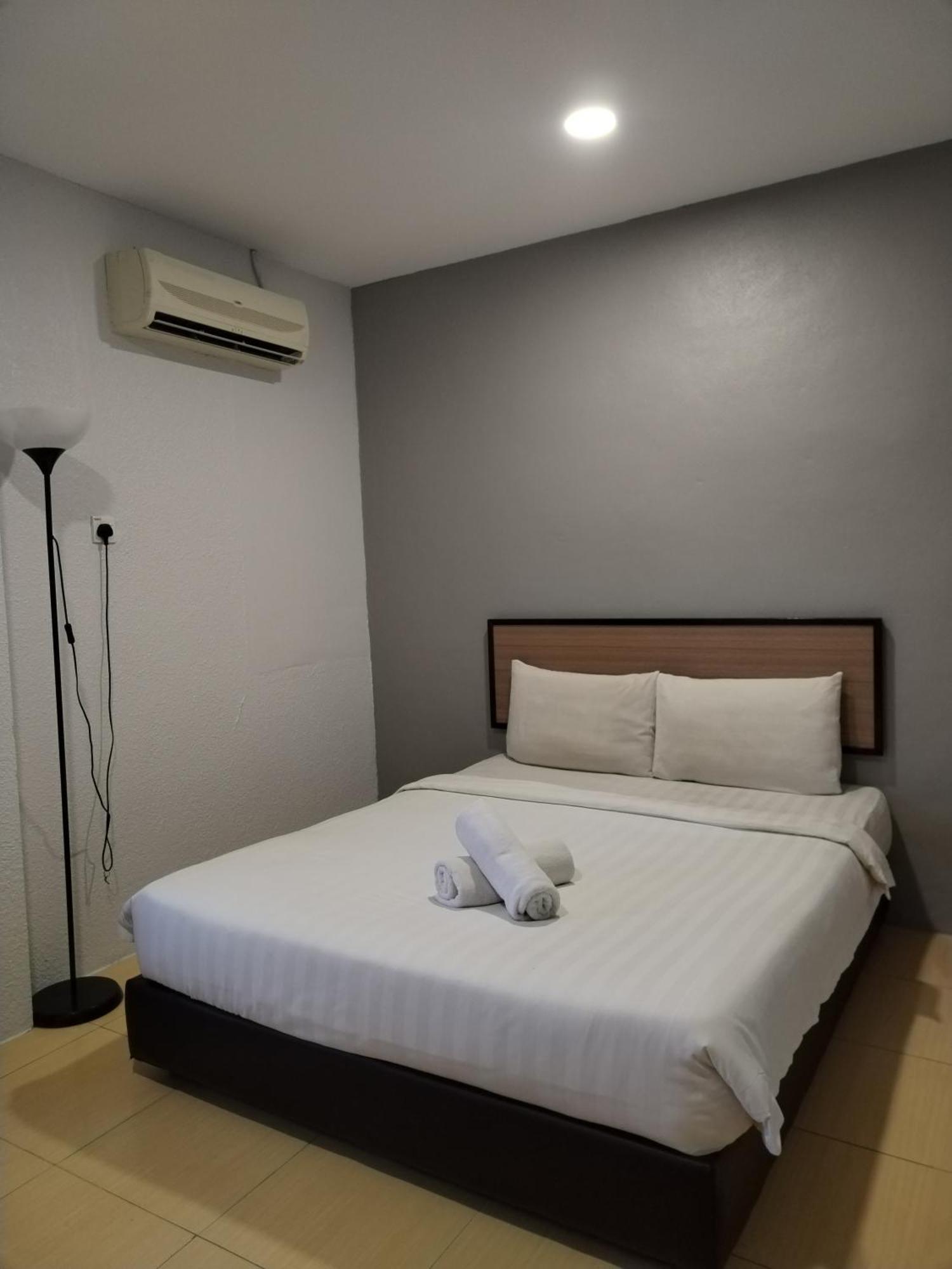 Maple Boutique Hotel Kota Bharu Esterno foto