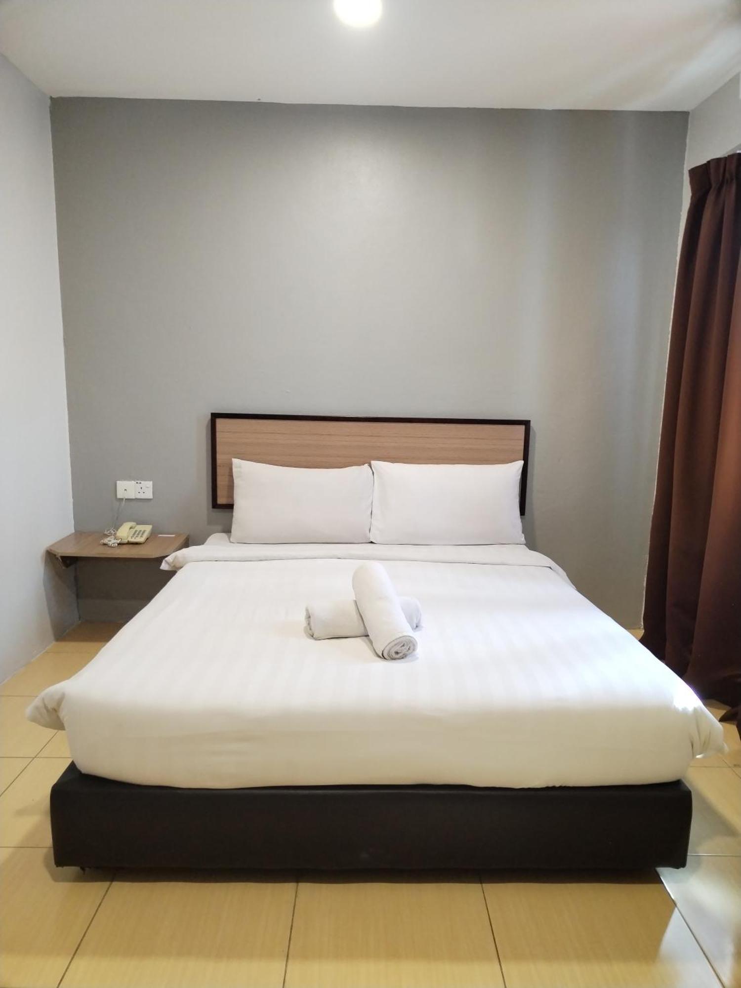 Maple Boutique Hotel Kota Bharu Esterno foto